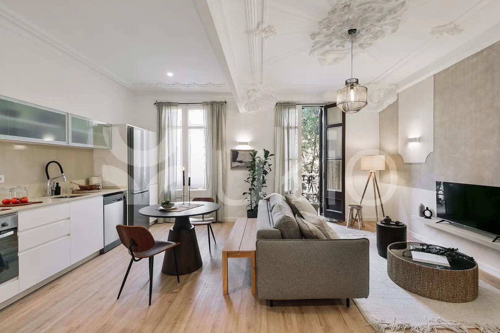 Living room of Study for rent in Barcelona  with Air Conditioner, Heating and Furnished