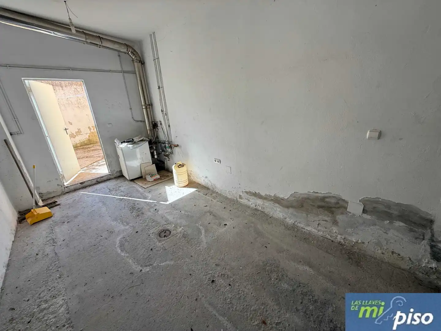 Casa adosada en venda en Corcos amb Calefacció, Jardí privat i Parquet