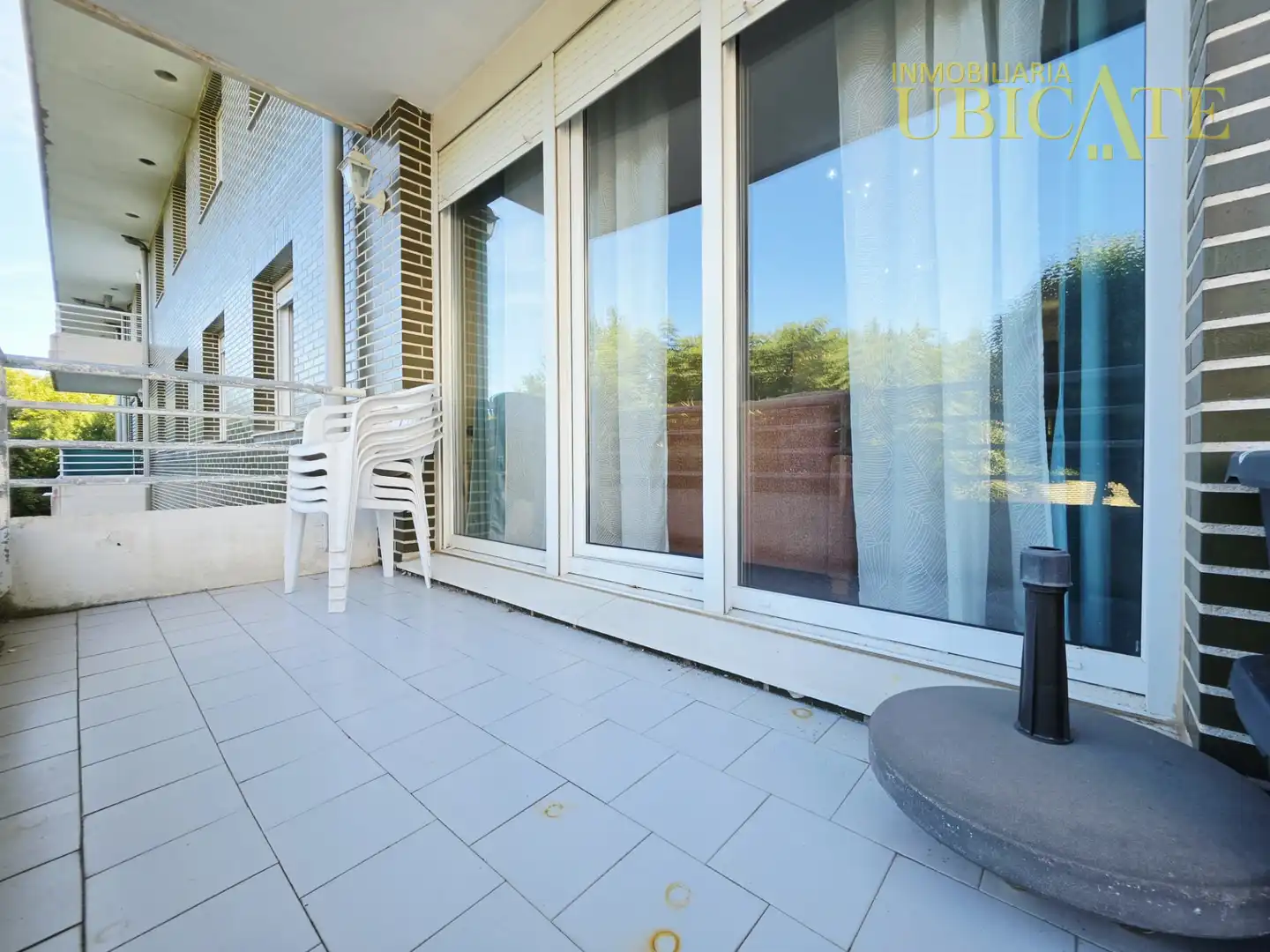 Terraza de Piso en venta en Castro-Urdiales con Calefacción, Parquet y Terraza