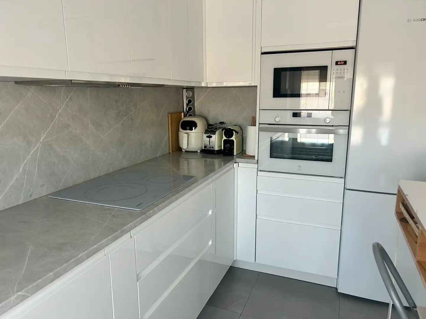 Cuina de Pis en venda en Huesca amb Aire condicionat, Calefacció i Terrassa