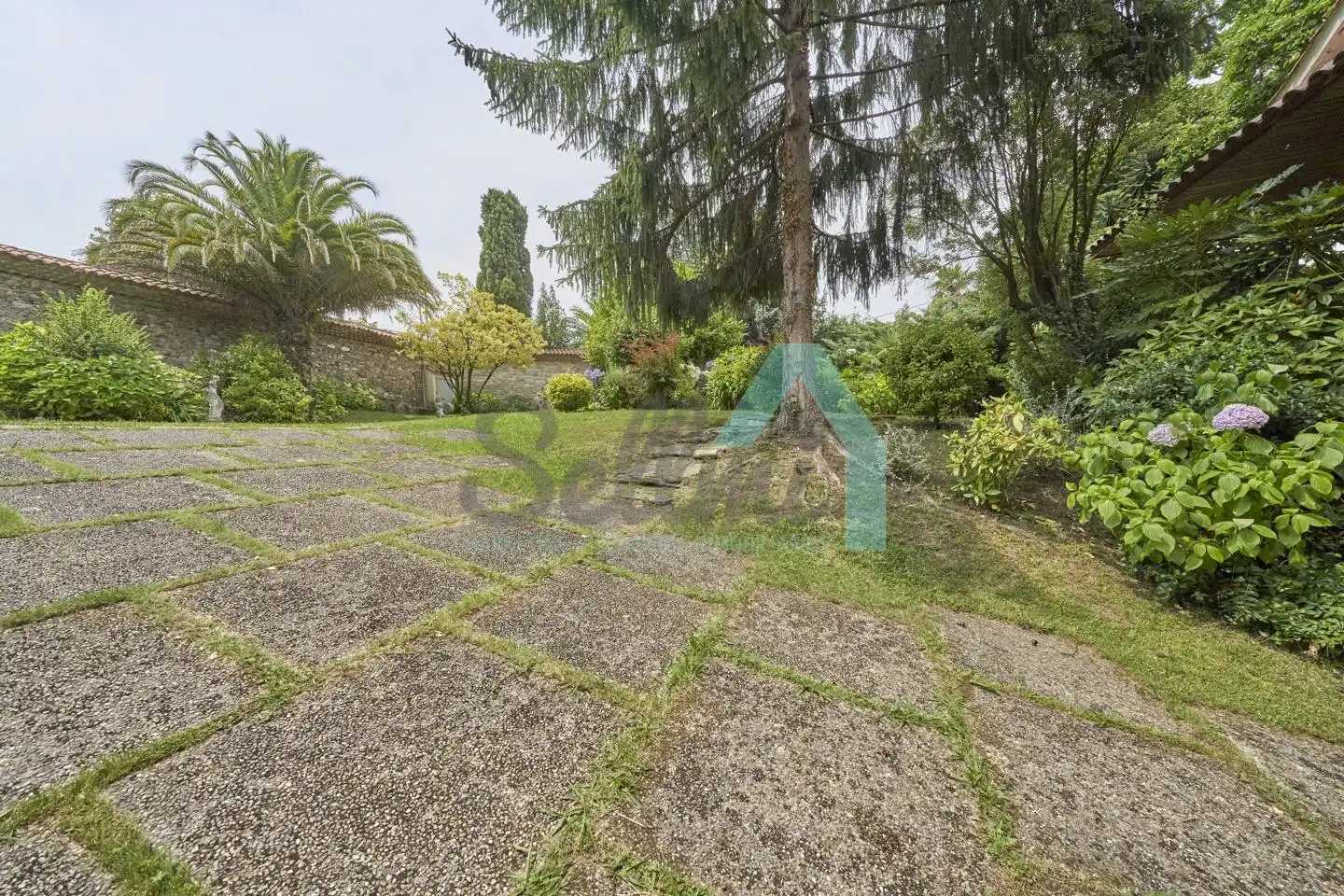 Jardí de Casa o xalet en venda en Gijón  amb Aire condicionat, Jardí privat i Parquet