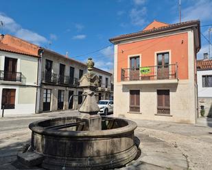 Vista exterior de Casa adosada en venda en Vilagarcía de Arousa amb Parquet, Terrassa i Moblat