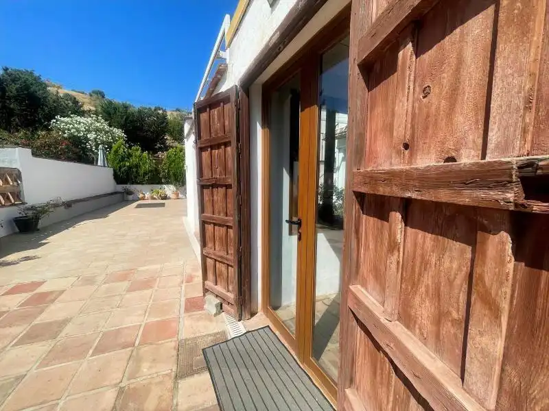 Casa rústica con piscina en venta en Barriada los Llanos, imagen 8