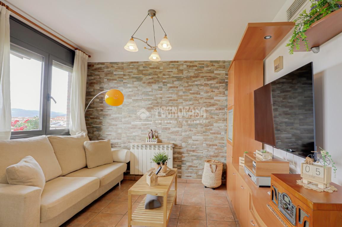 Living room of Flat for sale in Ripollet  with Air Conditioner, Heating and Terrace