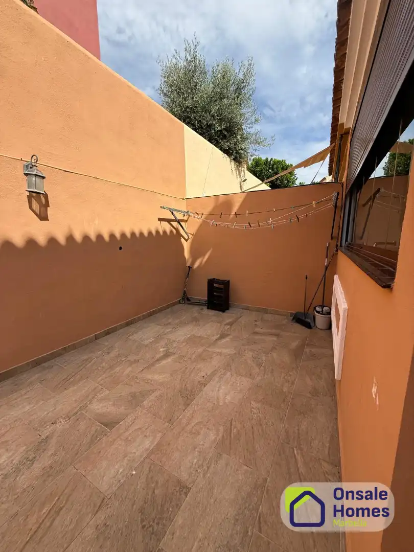 Terraza de Casa adosada en venta en Marbella con Aire acondicionado, Jardín privado y Terraza