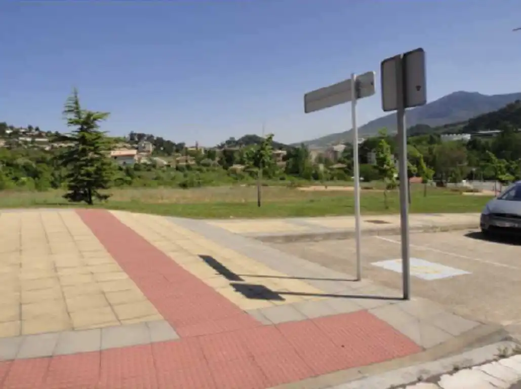 Terreno residencial en venta en Calle Alkaburua, imagen 3