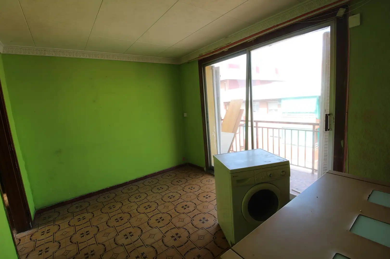 Piso en venta en Santa Perpètua de Mogoda con Balcón