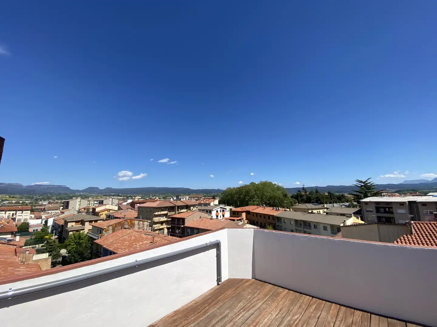 Terrasse von Maisonette zum Verkauf in Manlleu mit Heizung, Parkett und Terrasse