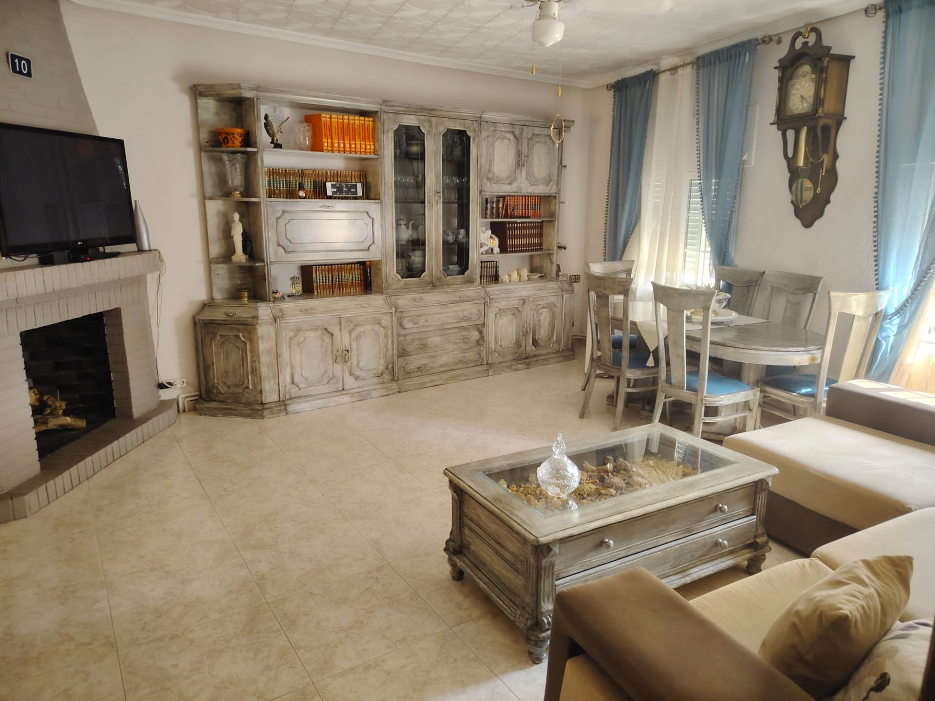 Sala d'estar de Casa o xalet en venda en Tielmes