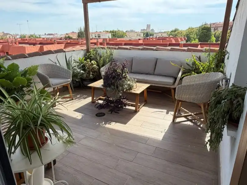 Terrasse von Maisonette zum Verkauf in Ciudad Real Capital mit Klimaanlage, Terrasse und Balkon