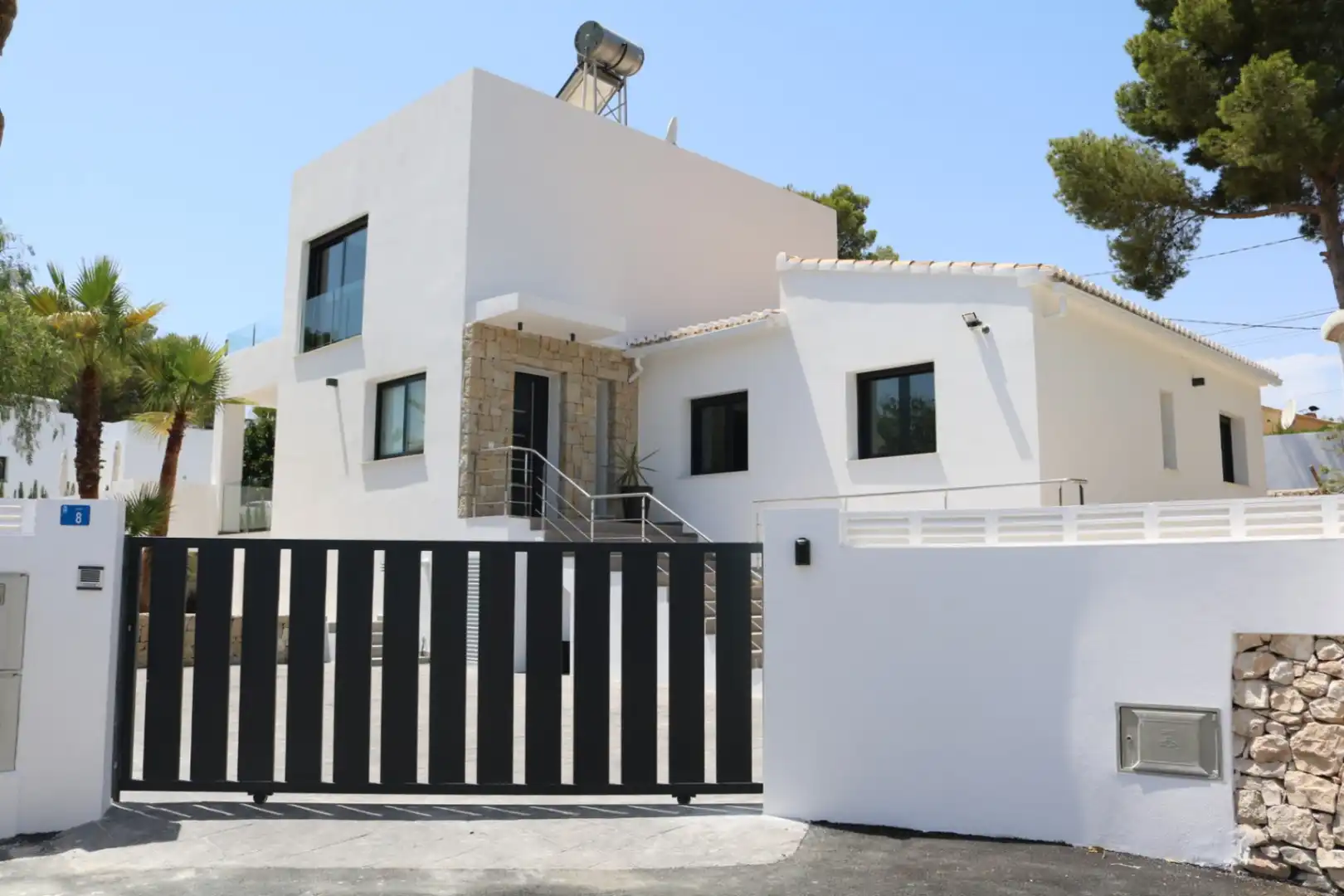 Houses for rent in Cala Advocat - Baladrar