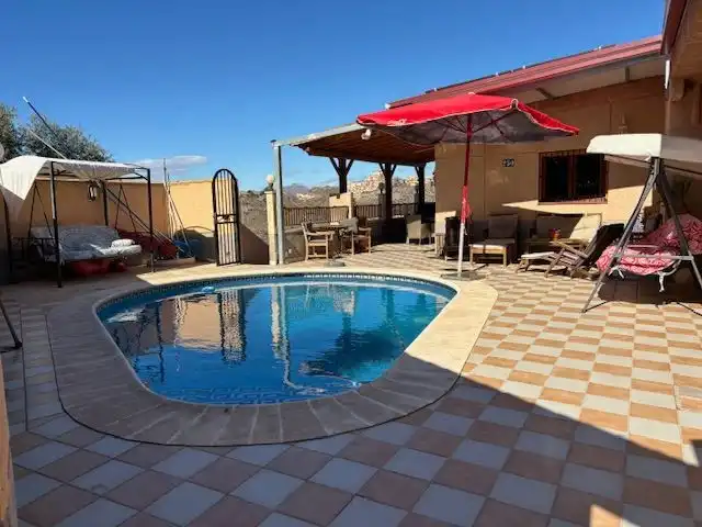 Haus mit Pool zum Verkauf in Los Collados-Los Geraneos, imagen 4