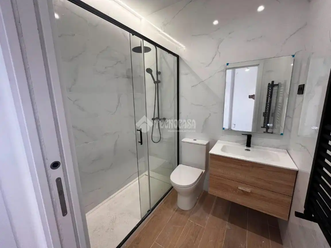 Baño de Piso en venta en Madrid con Aire acondicionado y Terraza