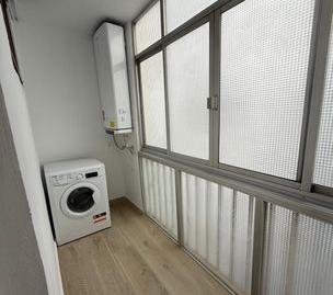 Foto 4 de Piso en venta en Calle Leones, Aiora,  Valencia Capital