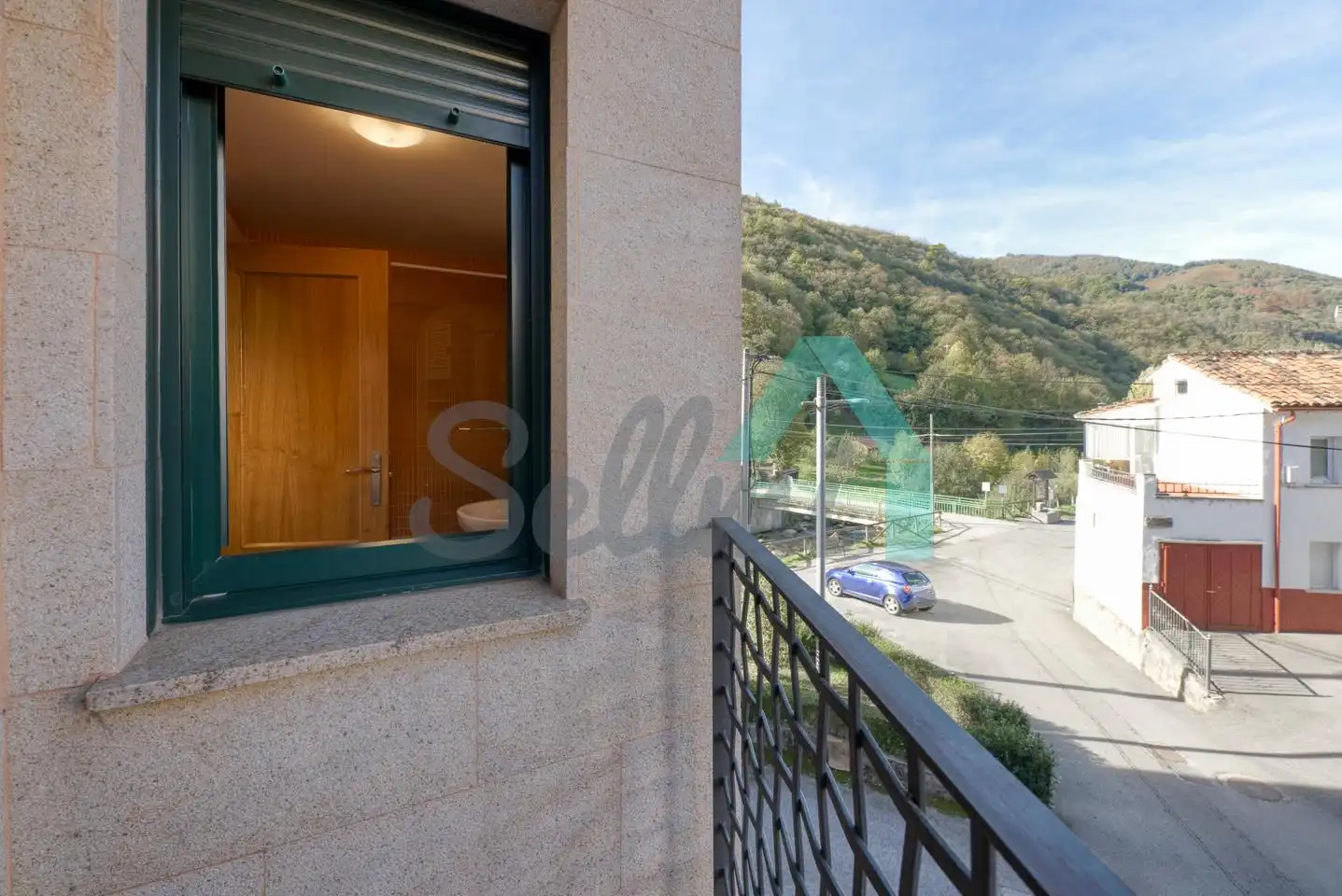 Terraza de Planta baja en venta en Aller con Calefacción, Terraza y Amueblado