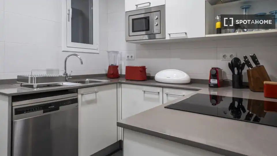 Cocina de Piso de alquiler en Barcelona con Aire acondicionado, Calefacción y Amueblado