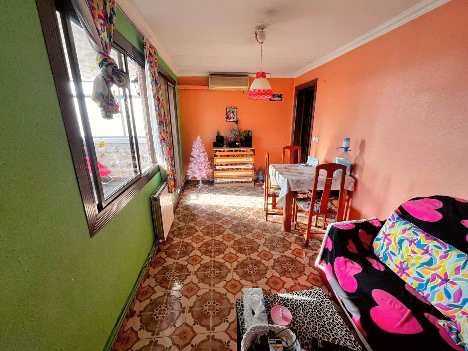 Dormitori de Pis en venda en El Prat de Llobregat amb Aire condicionat, Terrassa i Forn