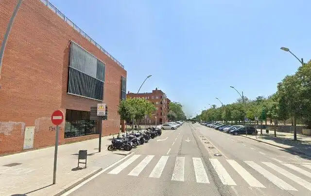 Vista exterior de Pis en venda en Sant Adrià de Besòs