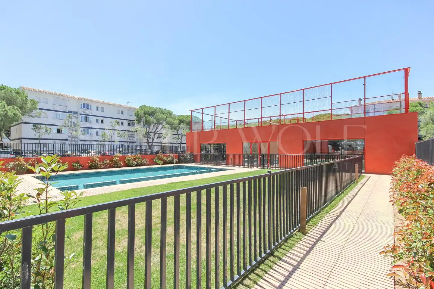 Swimming pool of Duplexes for sale in Castell d'Aro, Platja d'Aro i s'Agaró  with Air Conditioner, Terrace and Storage room