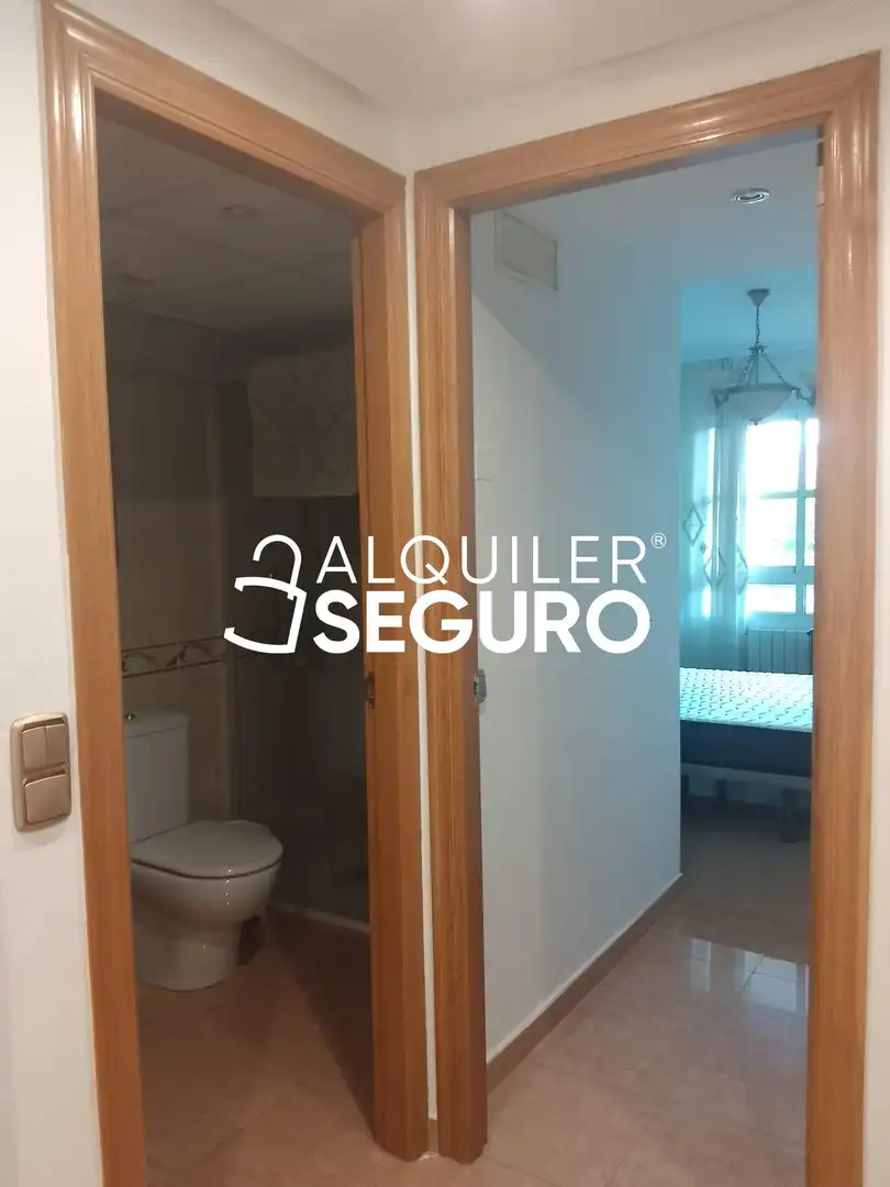 Piso con ascensor en alquiler en REINA SOFIA, imagen 9