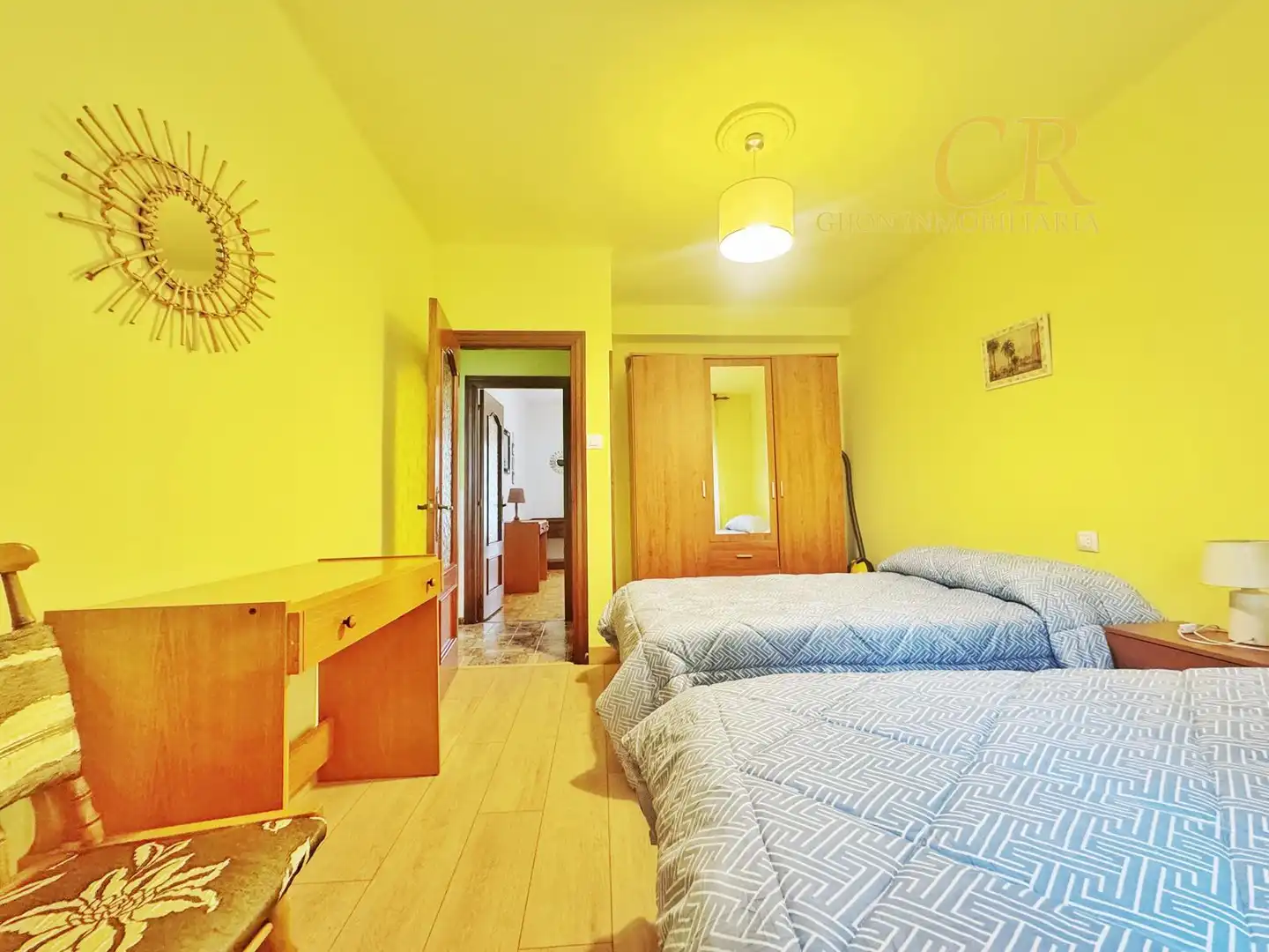 Habitación de Piso en venta en Gijón  con Calefacción, Terraza y Amueblado