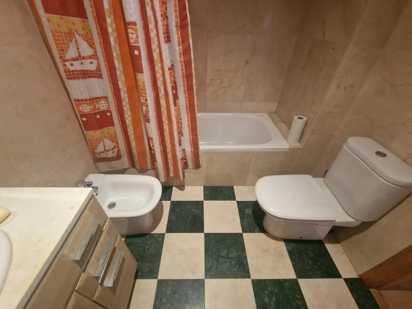 Badezimmer von Wohnung zum Verkauf in Águilas mit Klimaanlage und Balkon