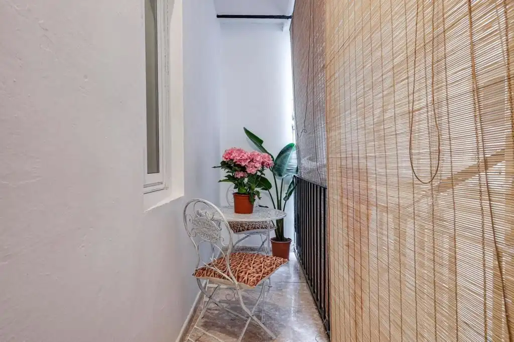 Balcony of Flat for sale in Barcelona  with Air Conditioner and Heating