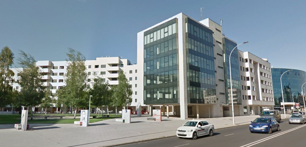 Vista exterior de Edificio en venta en León Capital 