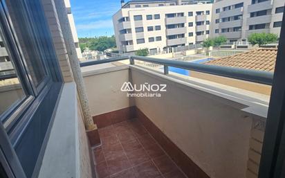 Terrassa de Apartament en venda en Lardero amb Terrassa, Piscina i Balcó