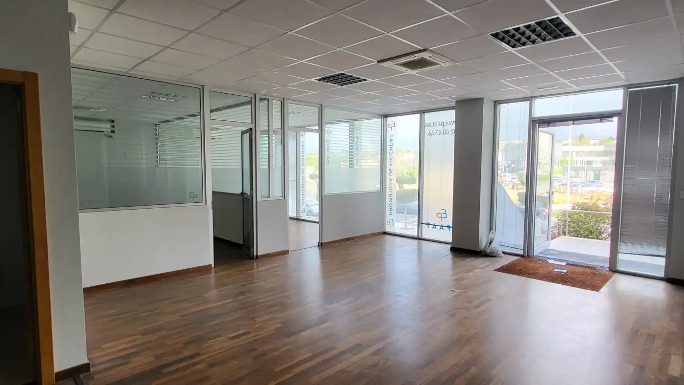 Local comercial en venda a Rúa Garda, 15570 Narón, A Coruña, España, imagen 23