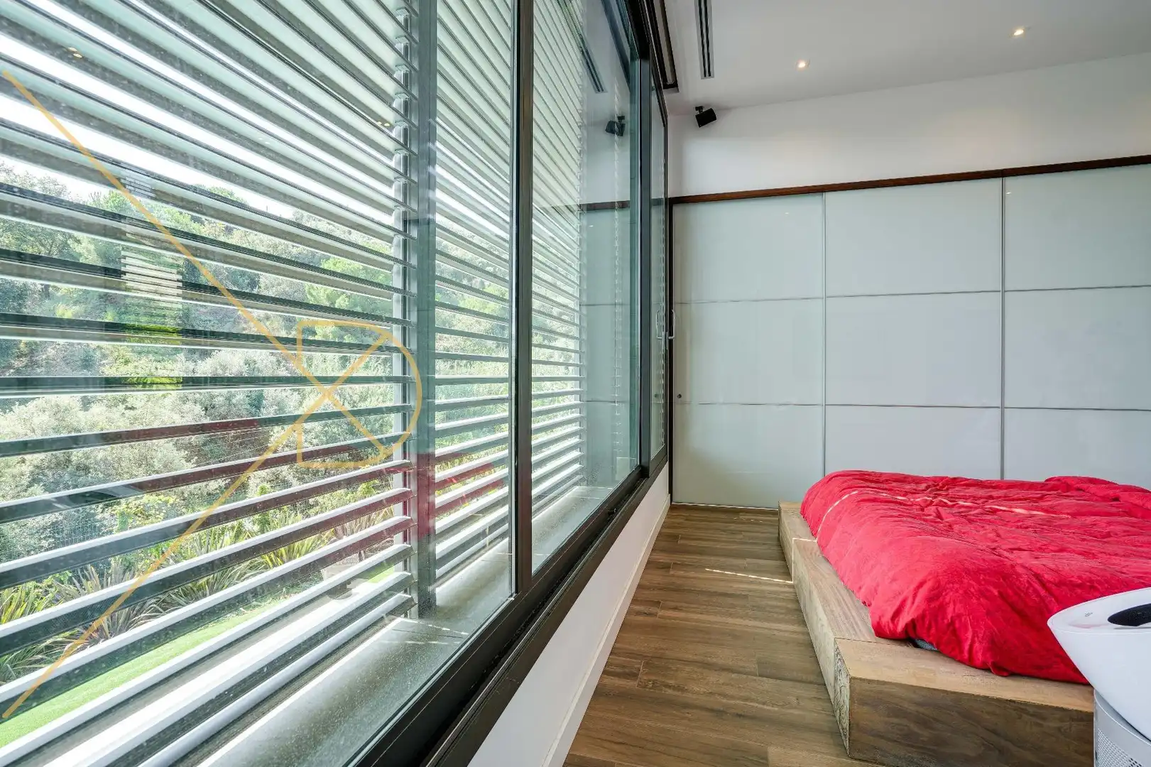 Habitación de Casa o chalet en venta en Alella con Calefacción, Jardín privado y Terraza