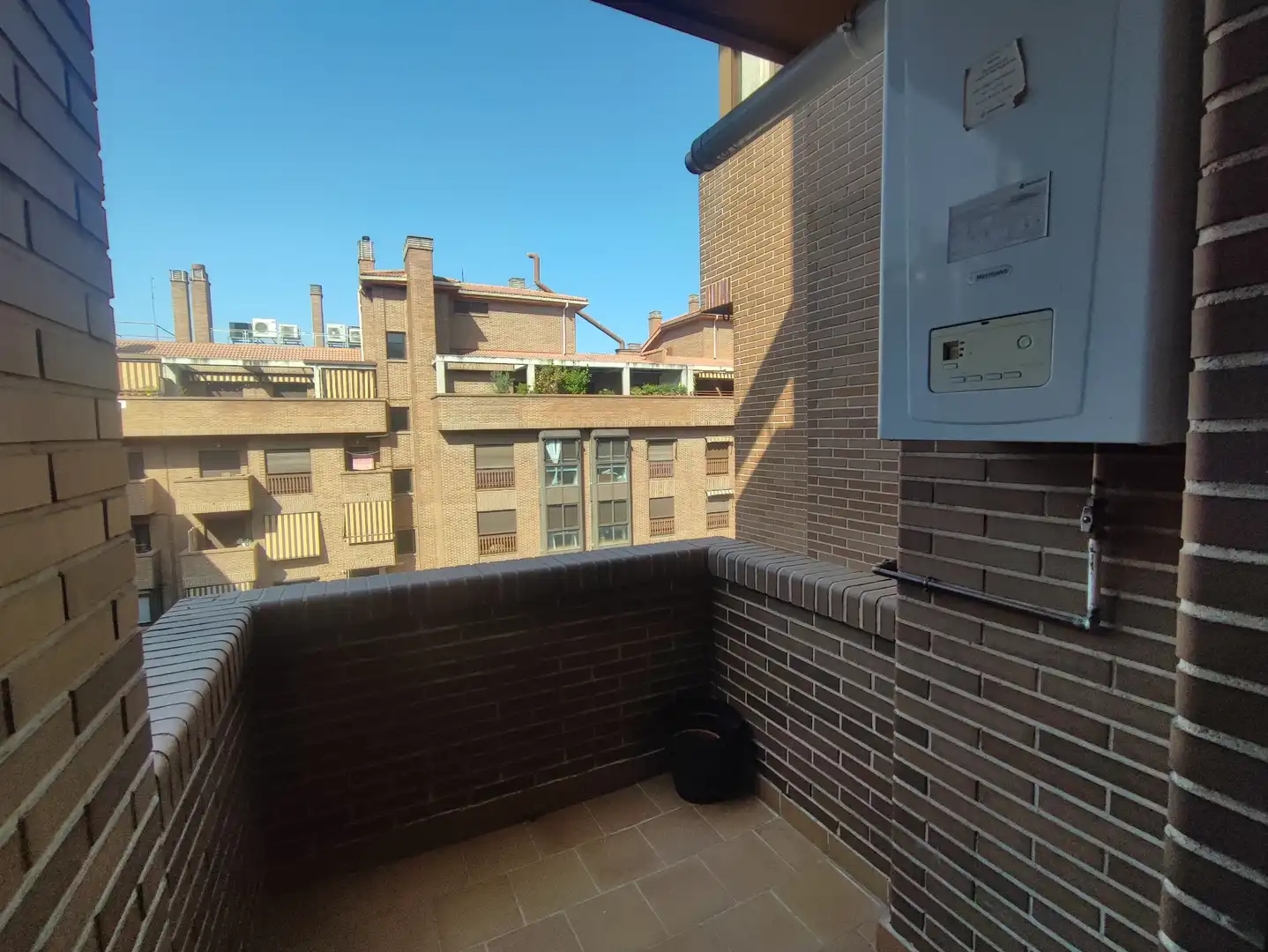 Terraza de Piso en venta en Madrid con Calefacción, Terraza y Horno