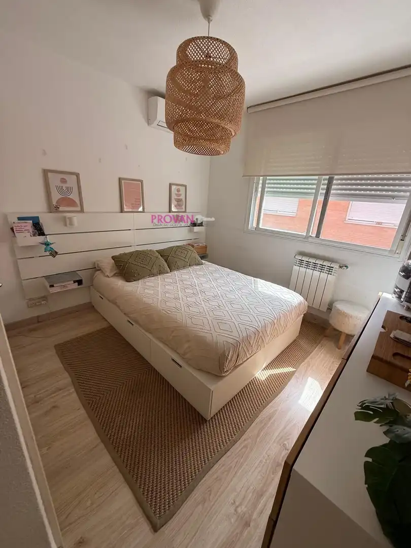Casa adosada en venta en Ensanche