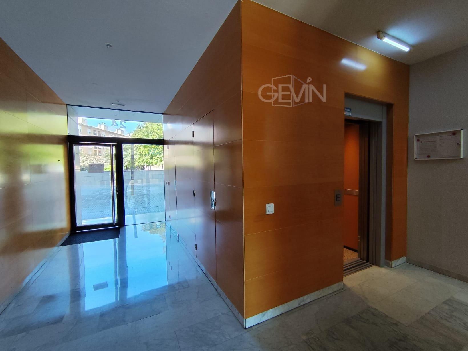 Flat for sale in Santa Perpètua de Mogoda  with Heating, Storage room and Balcony