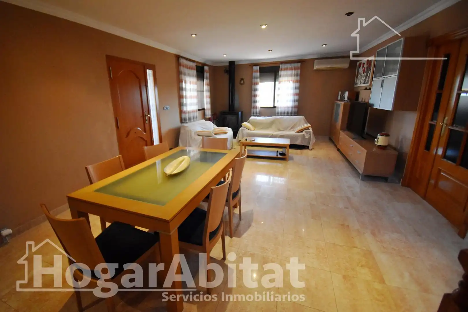 Wohnzimmer von Haus oder Chalet zum Verkauf in Castellón de la Plana / Castelló de la Plana mit Klimaanlage, Privatgarten und Terrasse