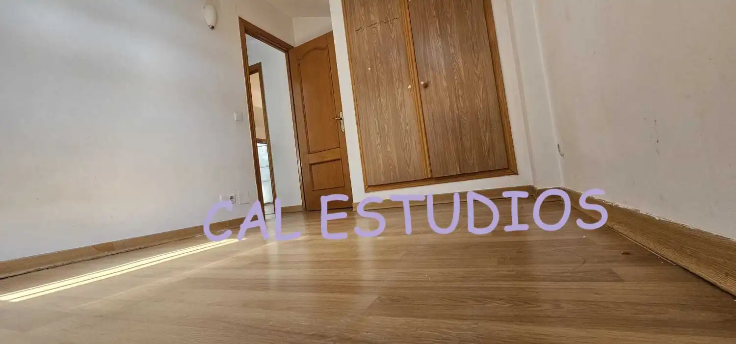Bedroom of Flat for sale in Torrelaguna  with Air Conditioner and Storage room