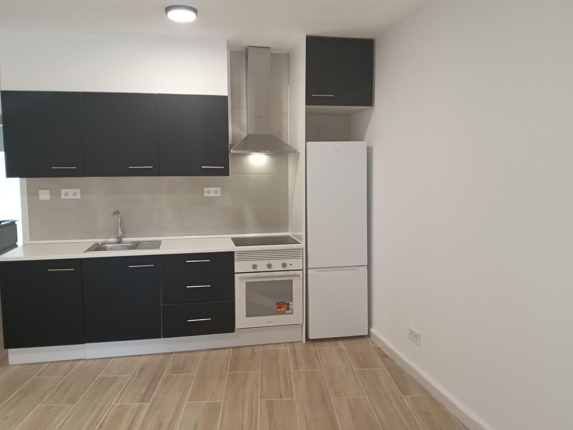 Flat for sale in Marcos zapata, Barrio del Ave