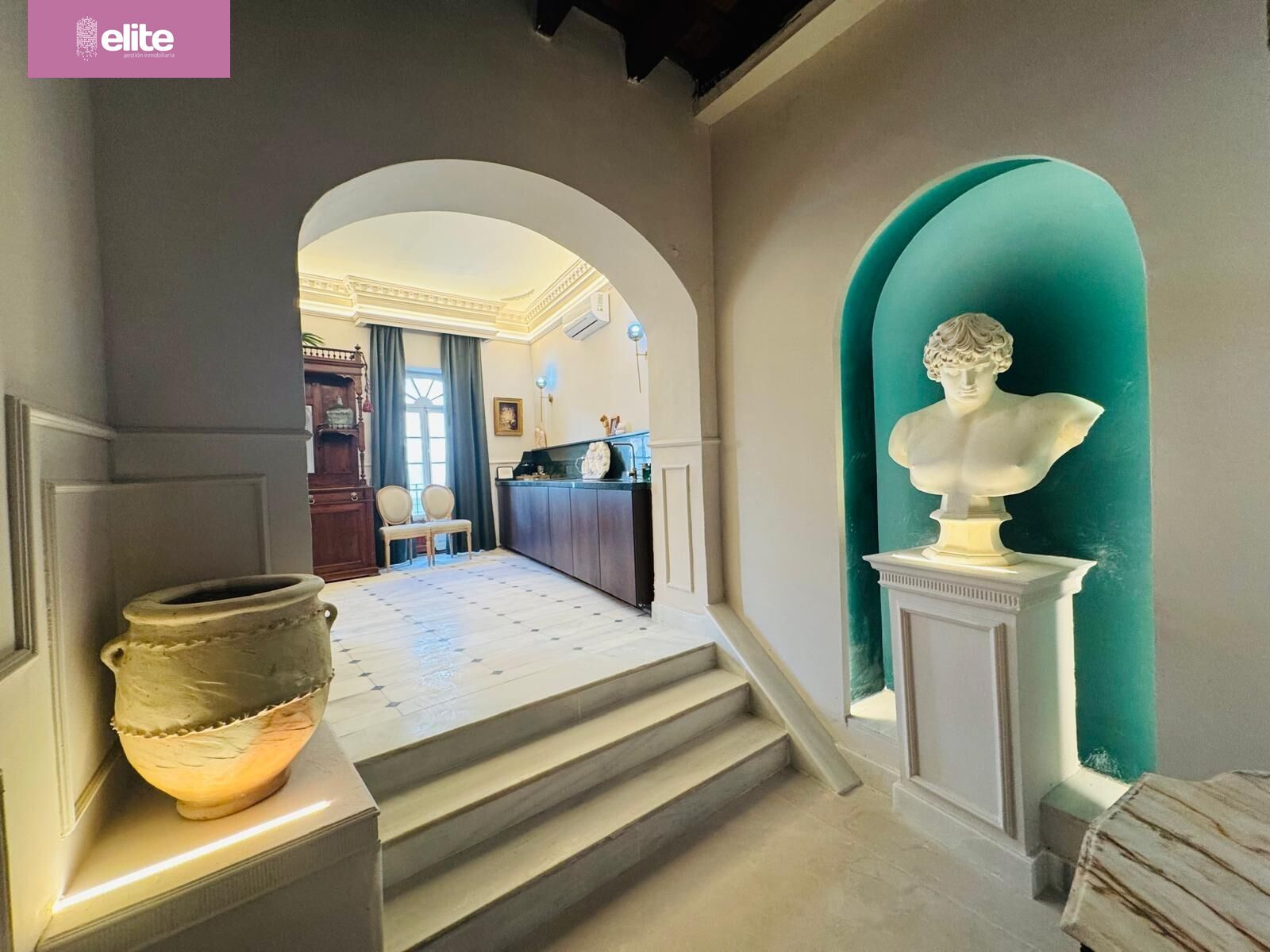 Flat for sale in Jerez de la Frontera  with Air Conditioner, Terrace and Furnished