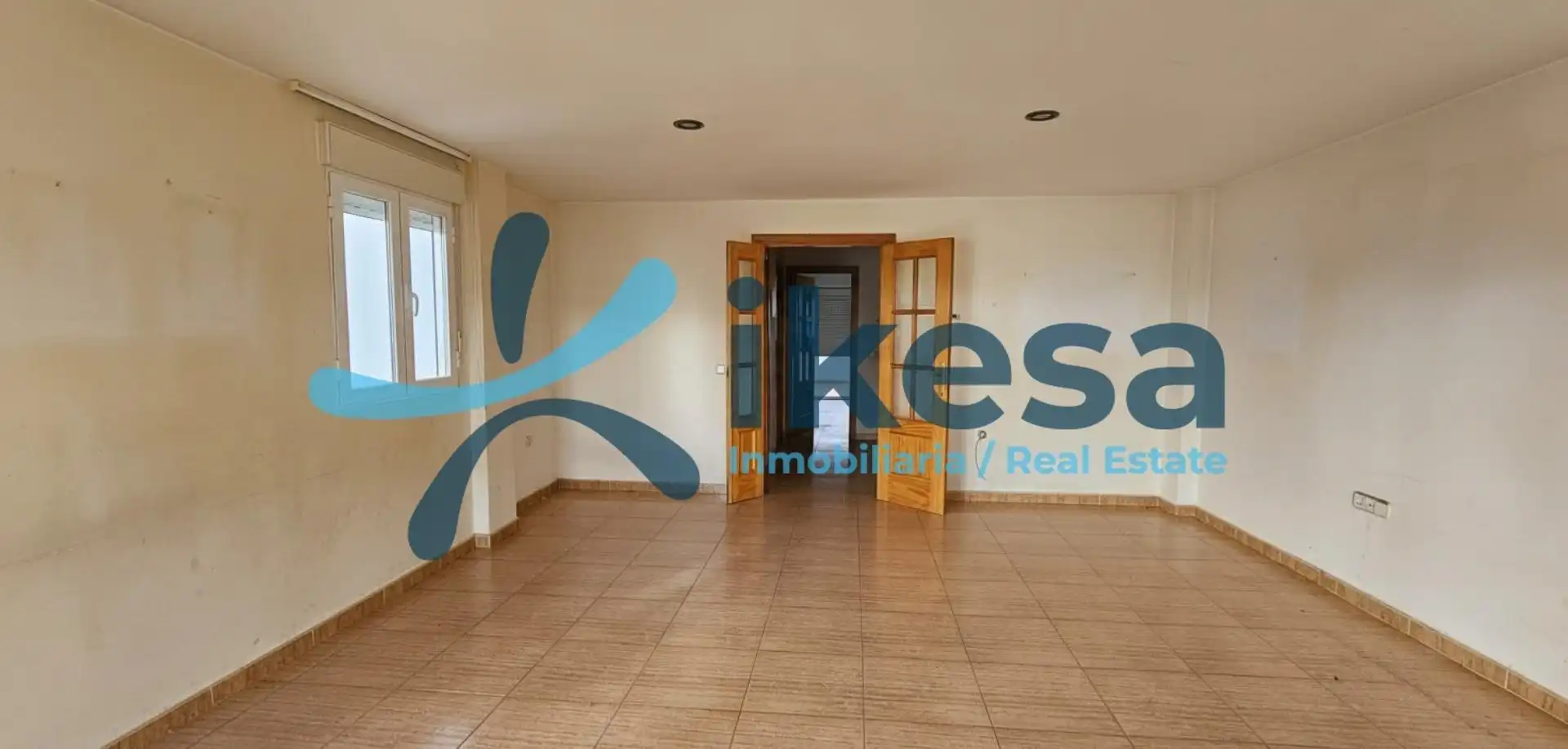Casa adosada en venda en Loja amb Jardí privat
