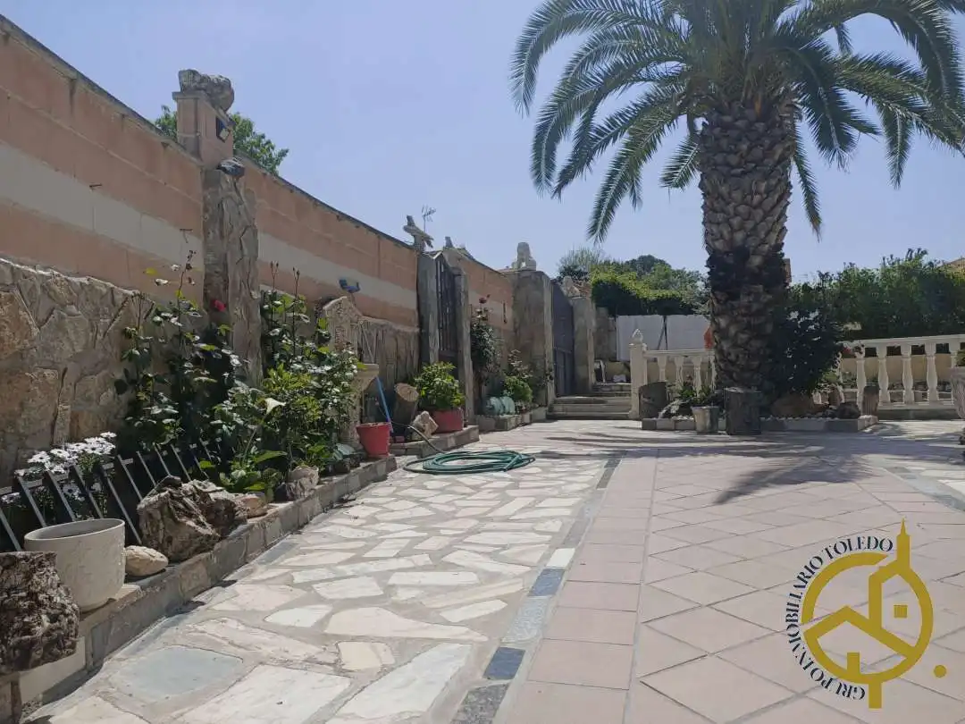 Jardí de Casa o xalet en venda en El Viso de San Juan amb Aire condicionat, Calefacció i Jardí privat