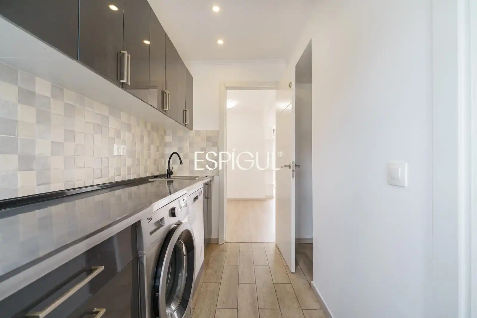 Ático con terraza en venta en Trelawny, imagen 8