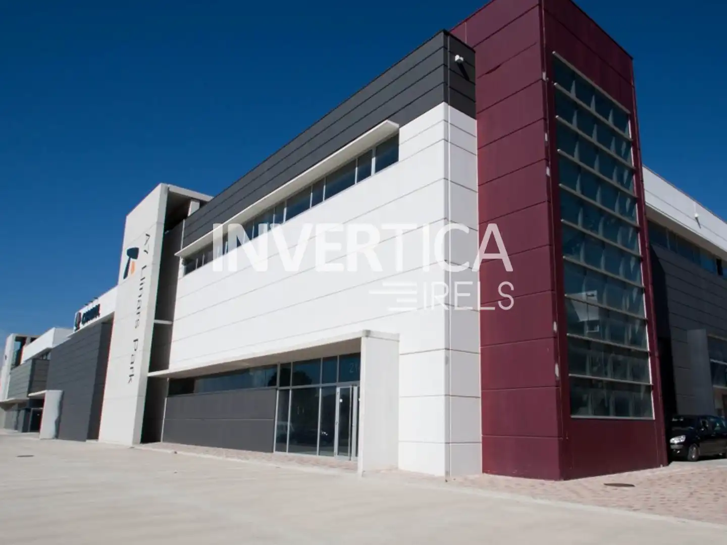 Nau industrial amb ascensor de lloguer a Avinguda del Mogent, imagen 7