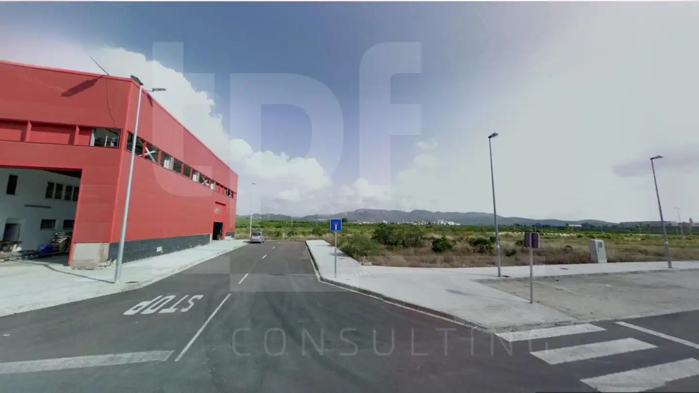 Terreno industrial en venta en 1 De Maig, imagen 3