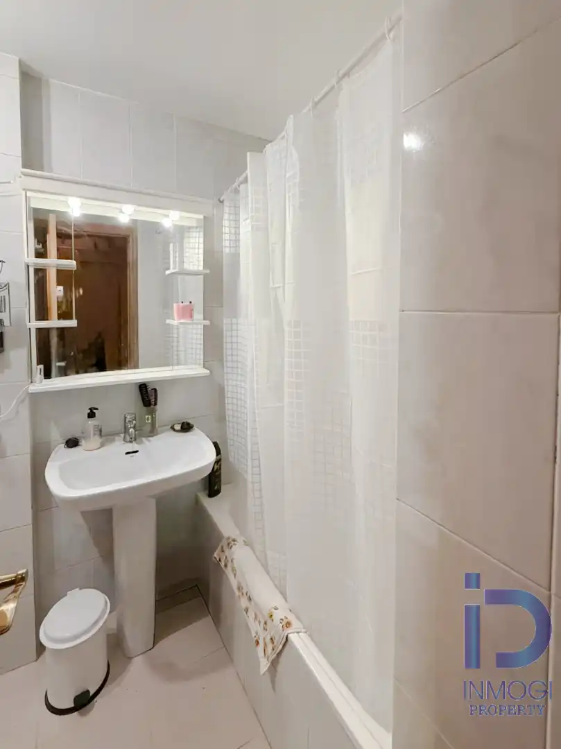 Apartment with lift for sale in Urbanización Sol y Nieve 109, imagen 15