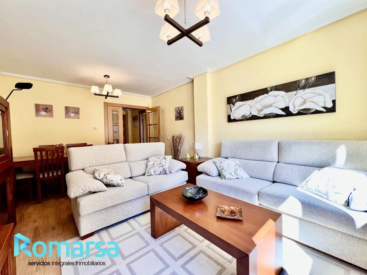Living room of Flat for rent in Ávila  with Heating, Furnished and Community pool