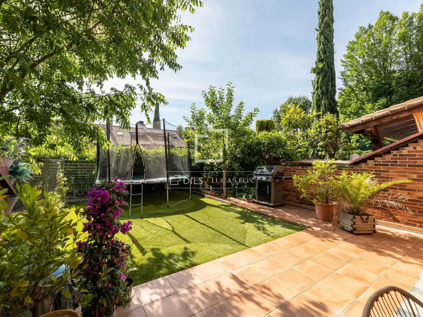 Jardí de Casa o xalet en venda en Majadahonda amb Aire condicionat, Jardí privat i Terrassa