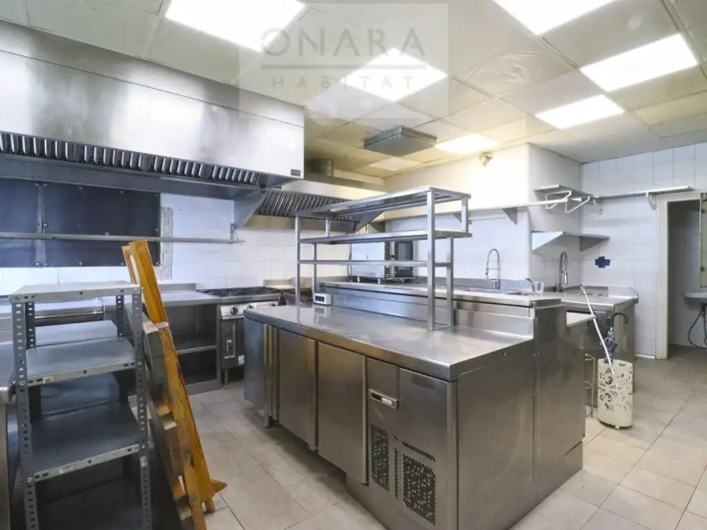 Kitchen of Commercial properties for sale in Hondarribia
