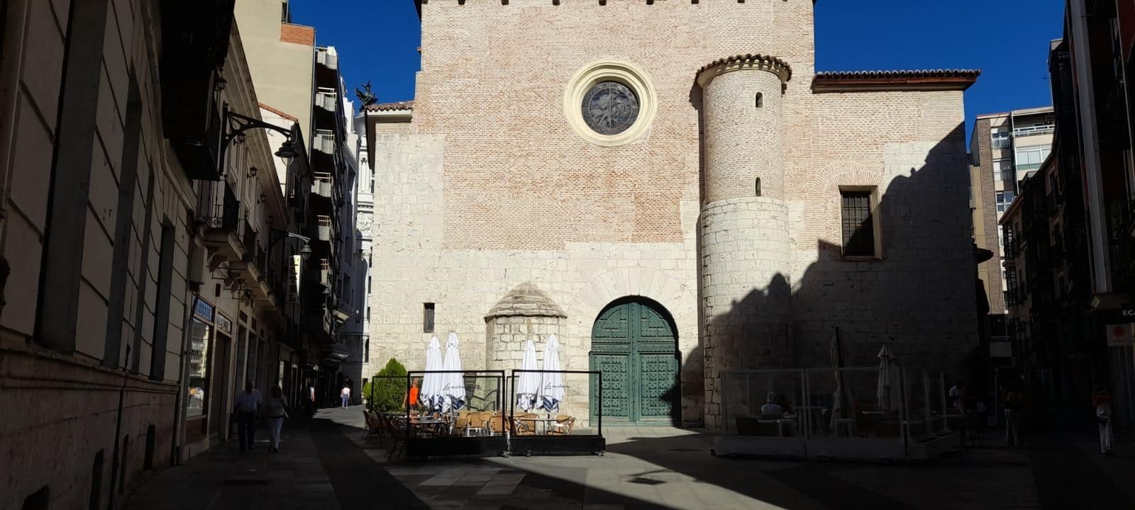 Flat for sale in Calle ATRIO DE SANTIAGO, 7