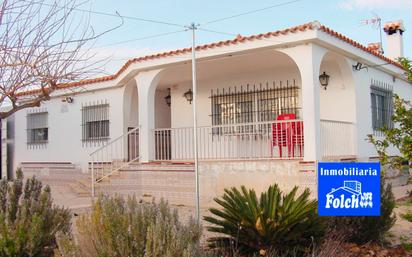 Exterior view of House or chalet for sale in Vinaròs  with Private garden, Terrace and Storage room