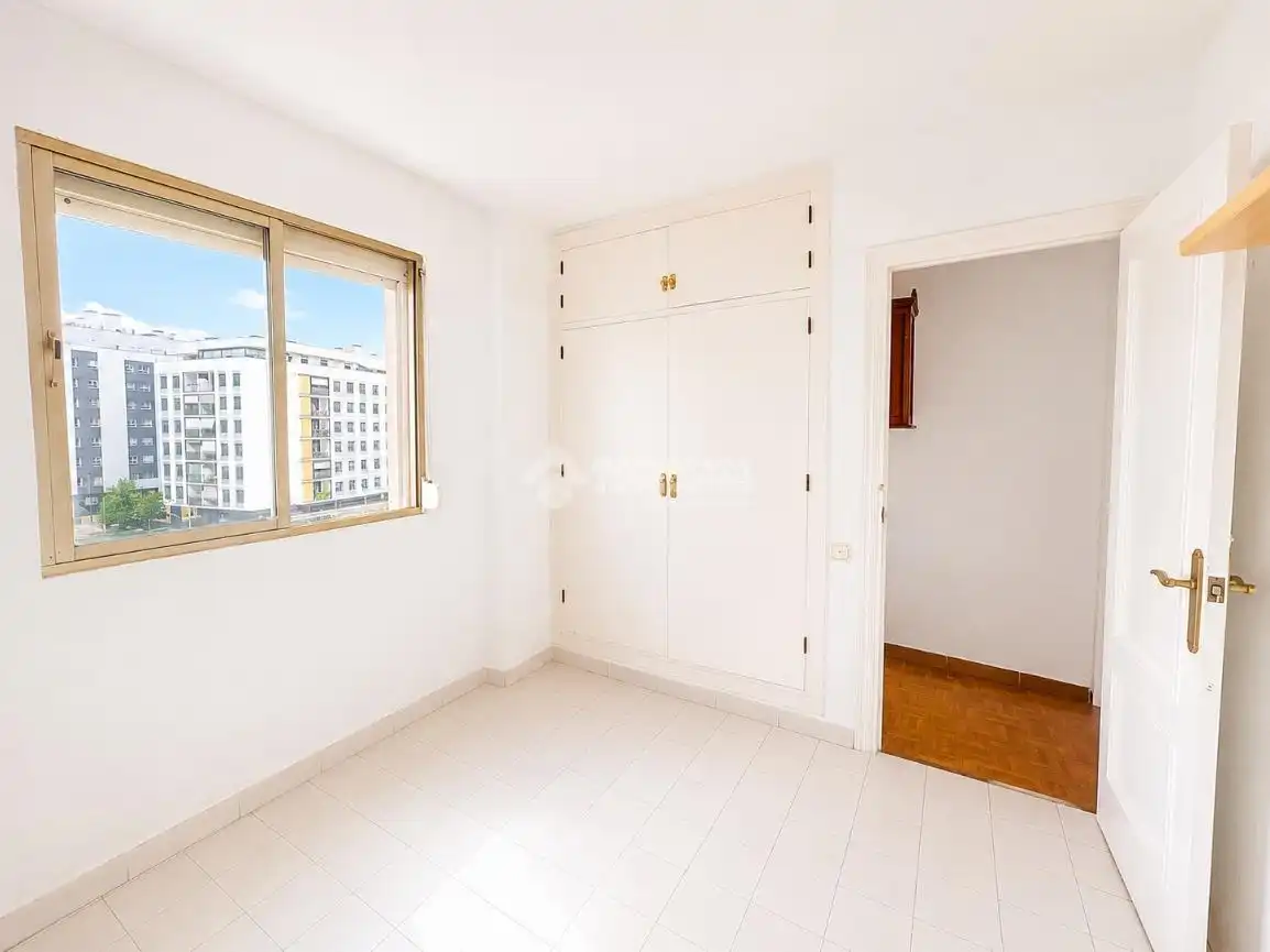 Bedroom of Flat for sale in Málaga